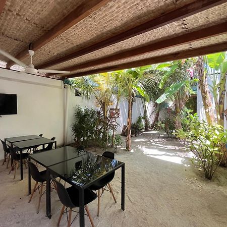 Villa Kudi Maldives Guest House Thulusdhoo Exterior foto